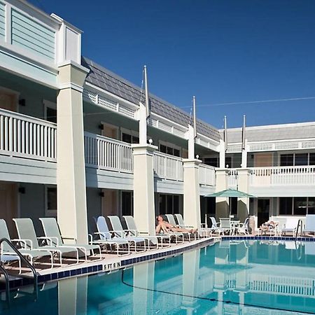 Resort Sixty-Six Holmes Beach Exteriör bild